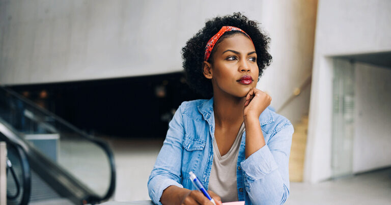 What’s the difference between early pregnancy symptoms and premenstrual symptoms?